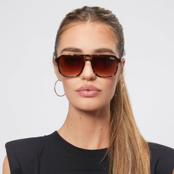 Quay sonnenbrille - im Flug 00HB182 gelb schildkröte/orange Männer Quay